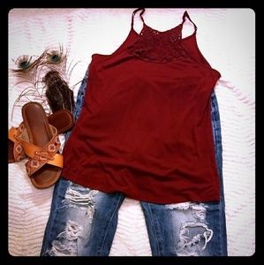 Crochet front tank. Burgundy